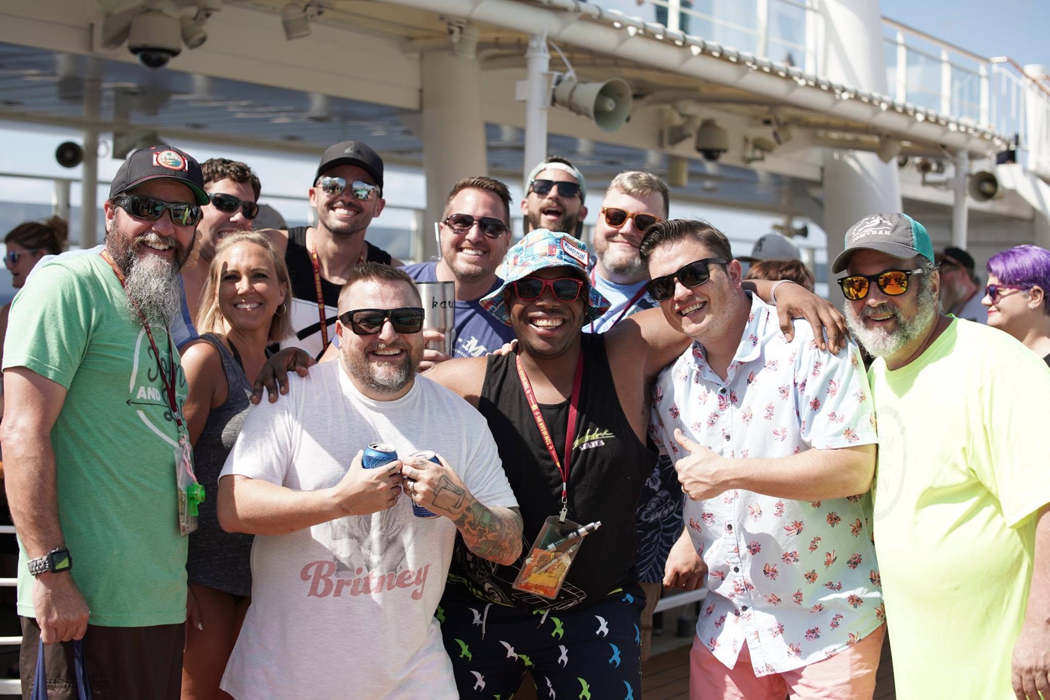 Tom & Dan Cruise crew group photo